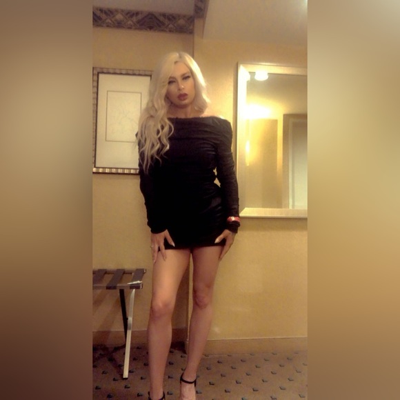 Mistress Rocks dress - Picture 2 of 3